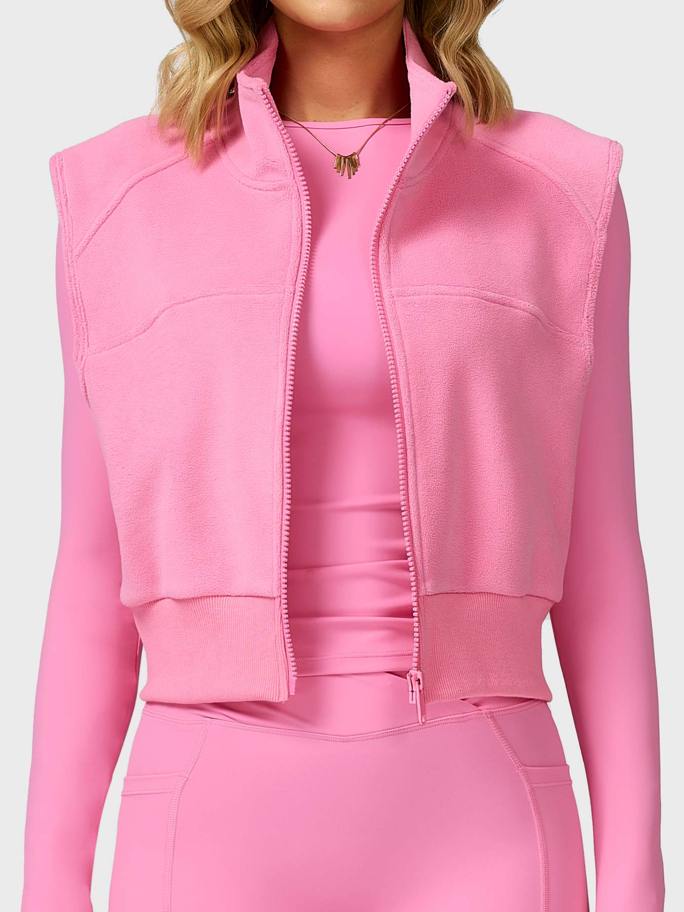 Yeoreo Eden Cropped Fleece Vest