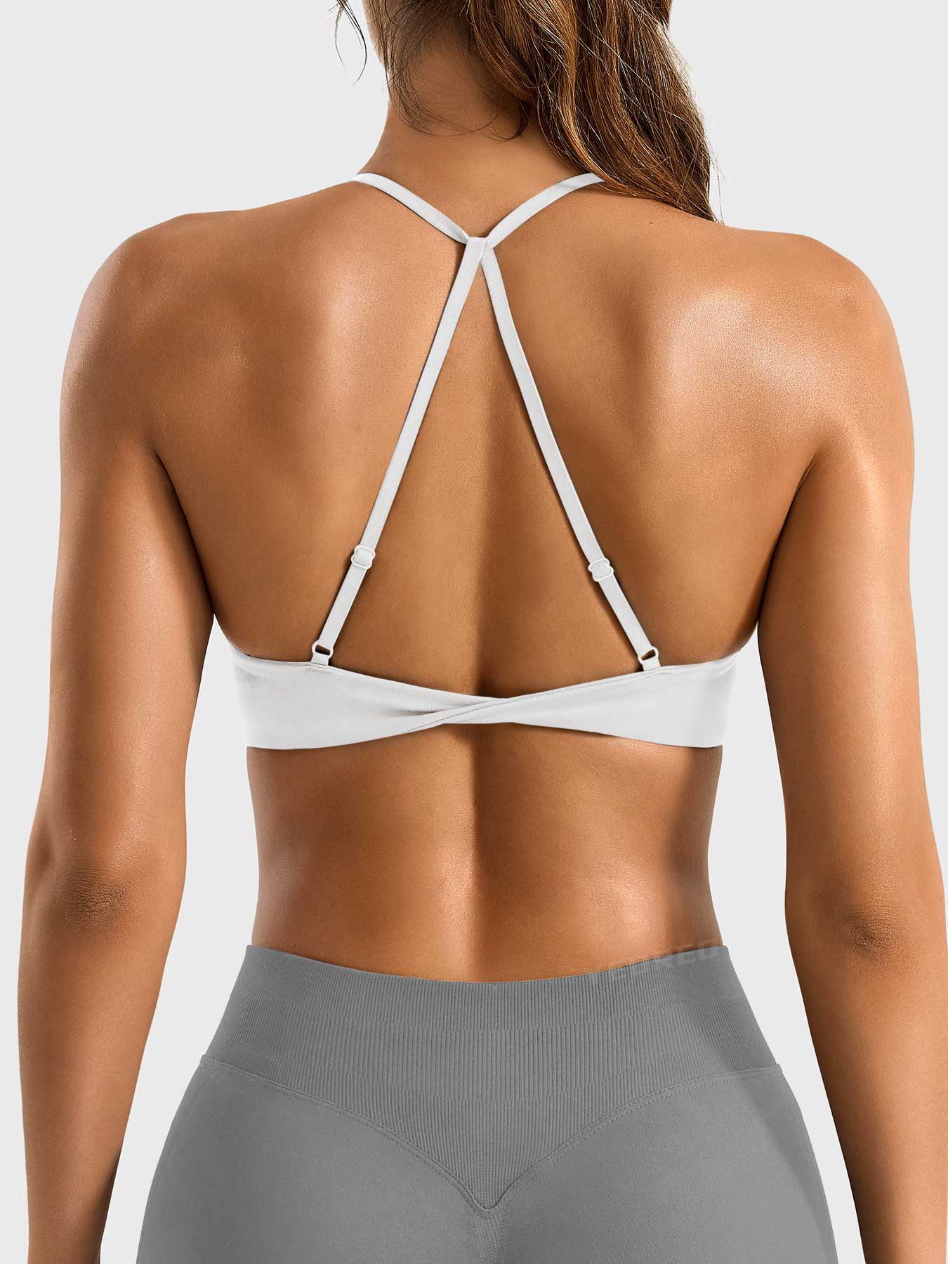 Yeoreo Sacni Twist Back Sports Bra
