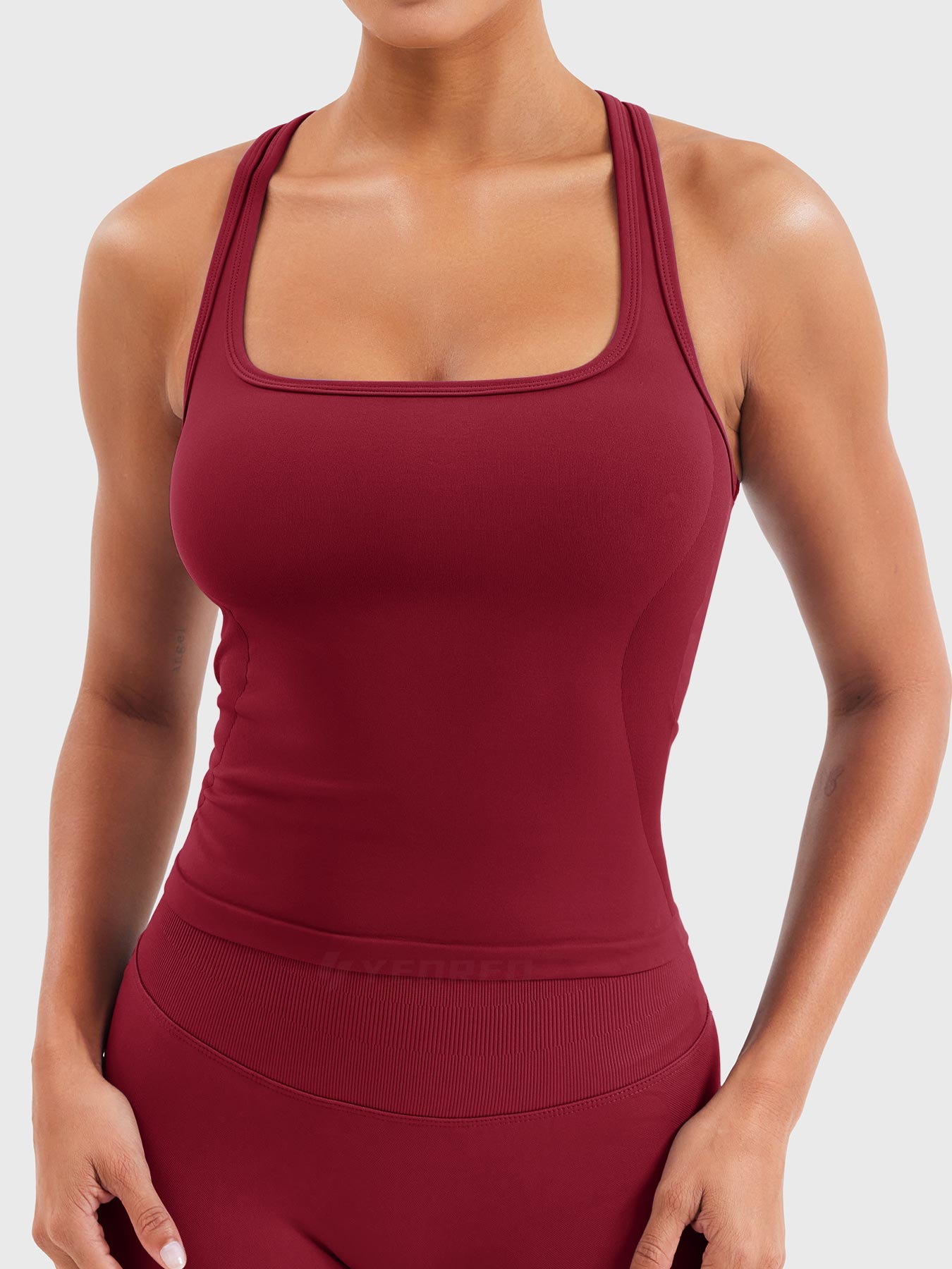 Yeoreo Esteile Racerback Tank