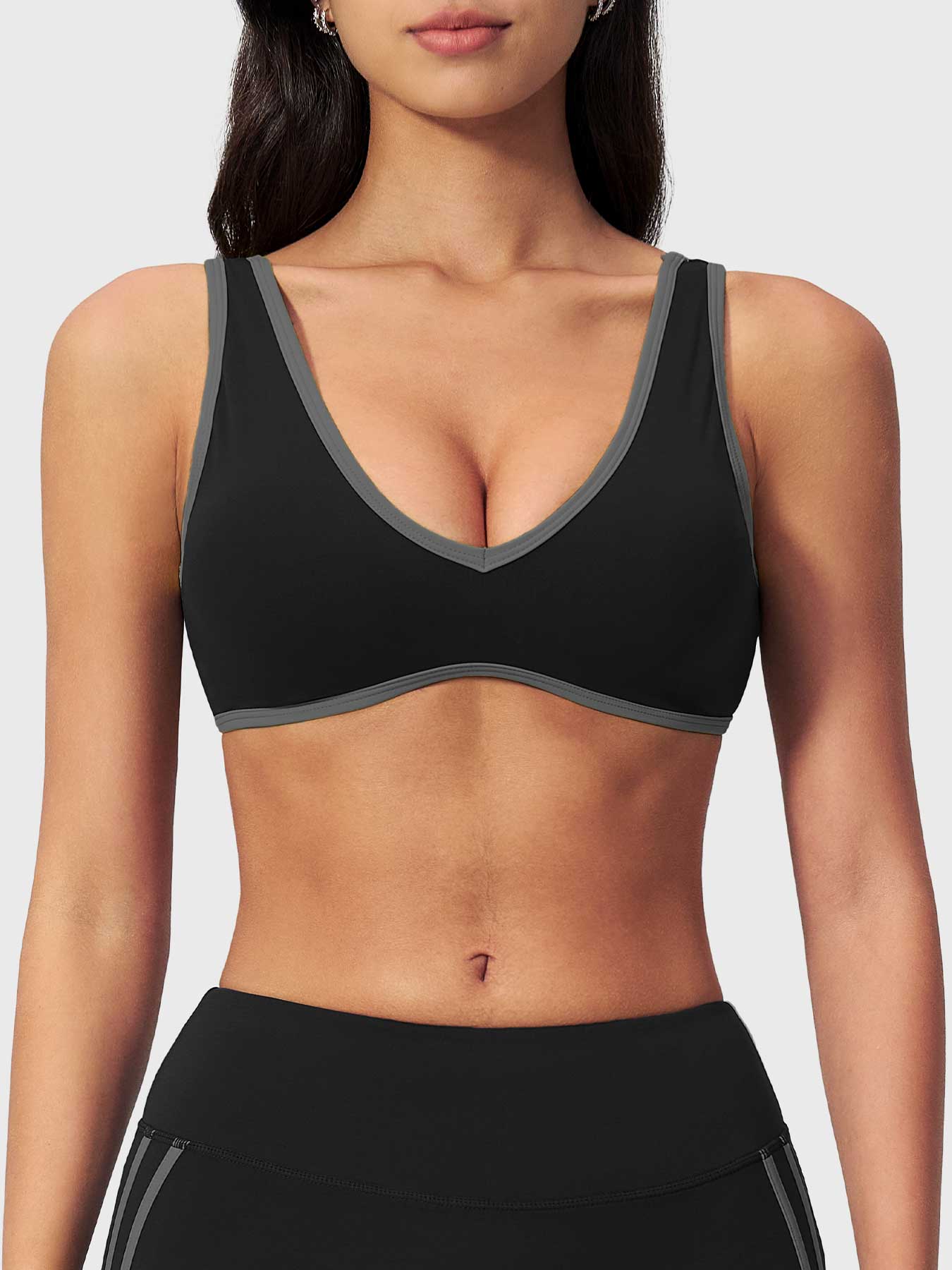 Yeoreo Actor Color Block Sports Bra