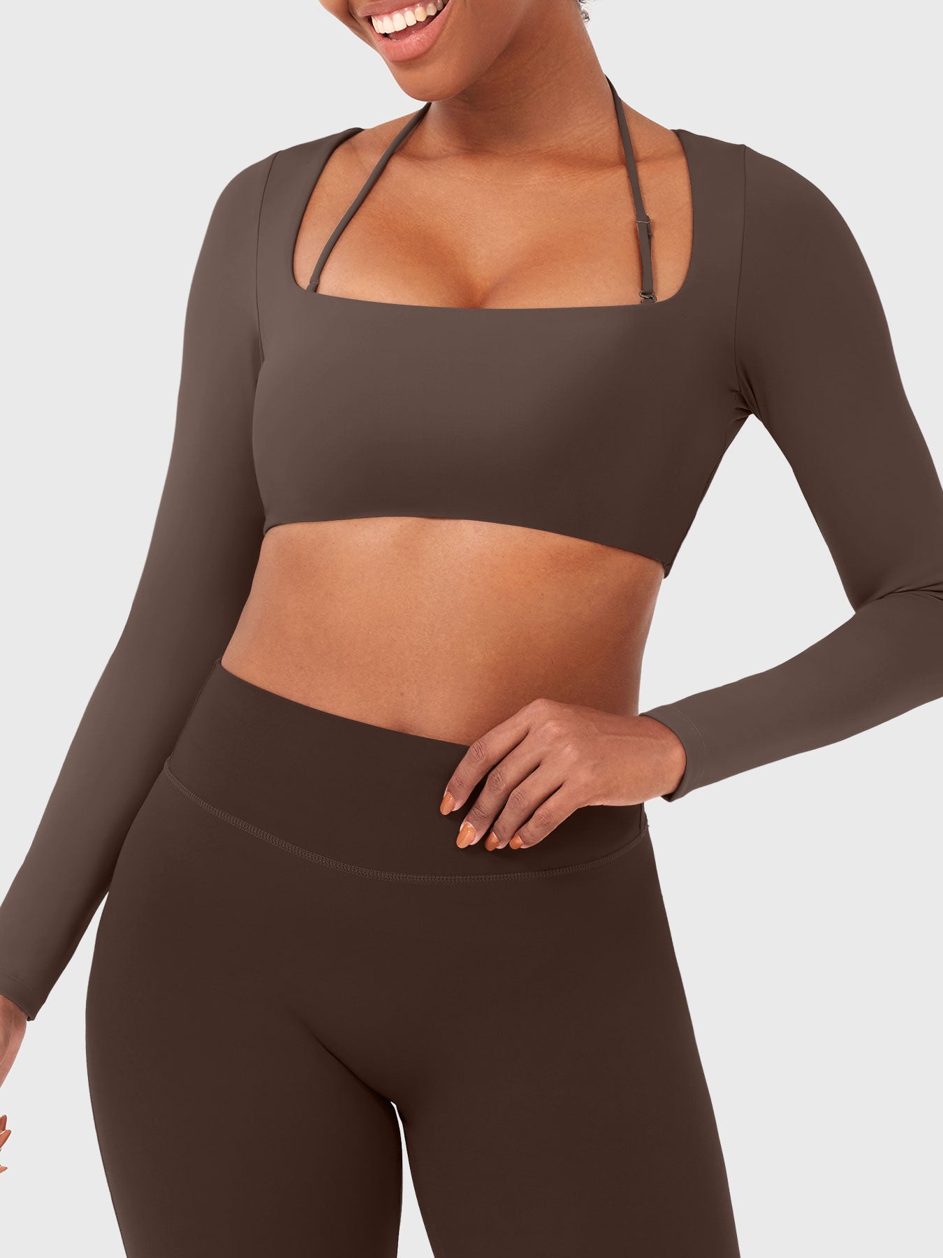 Yeoreo Violie Long Sleeve Crop Top