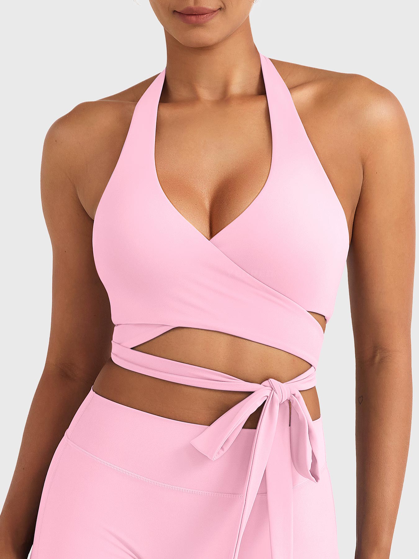 Yeoreo Dagnuy Ballet Wrap Sports Bra