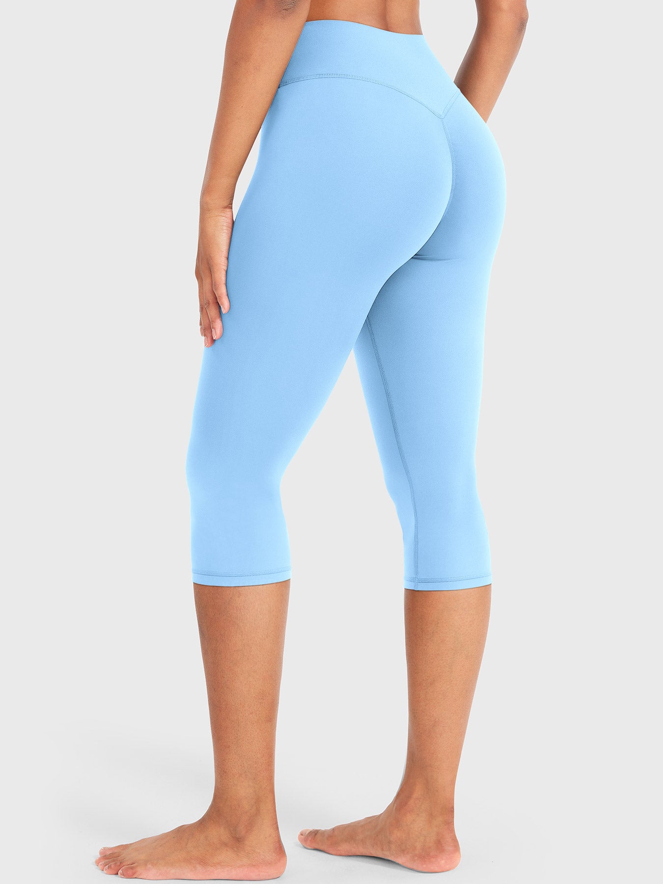 Yeoreo Nailly Capri Leggings