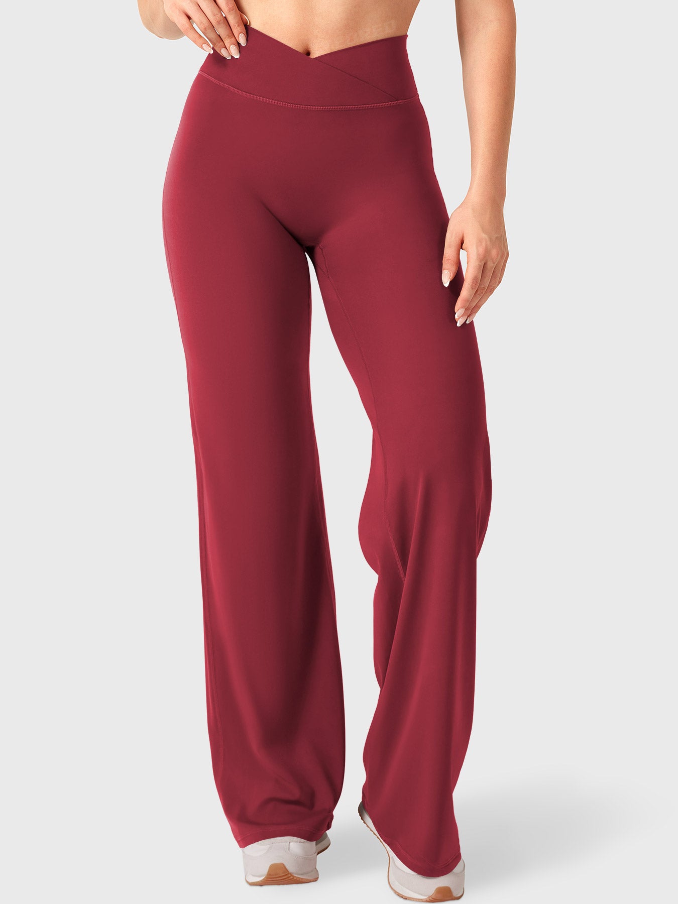 Yeoreo Eddiy 31.5" V-waistband Straight Leggings