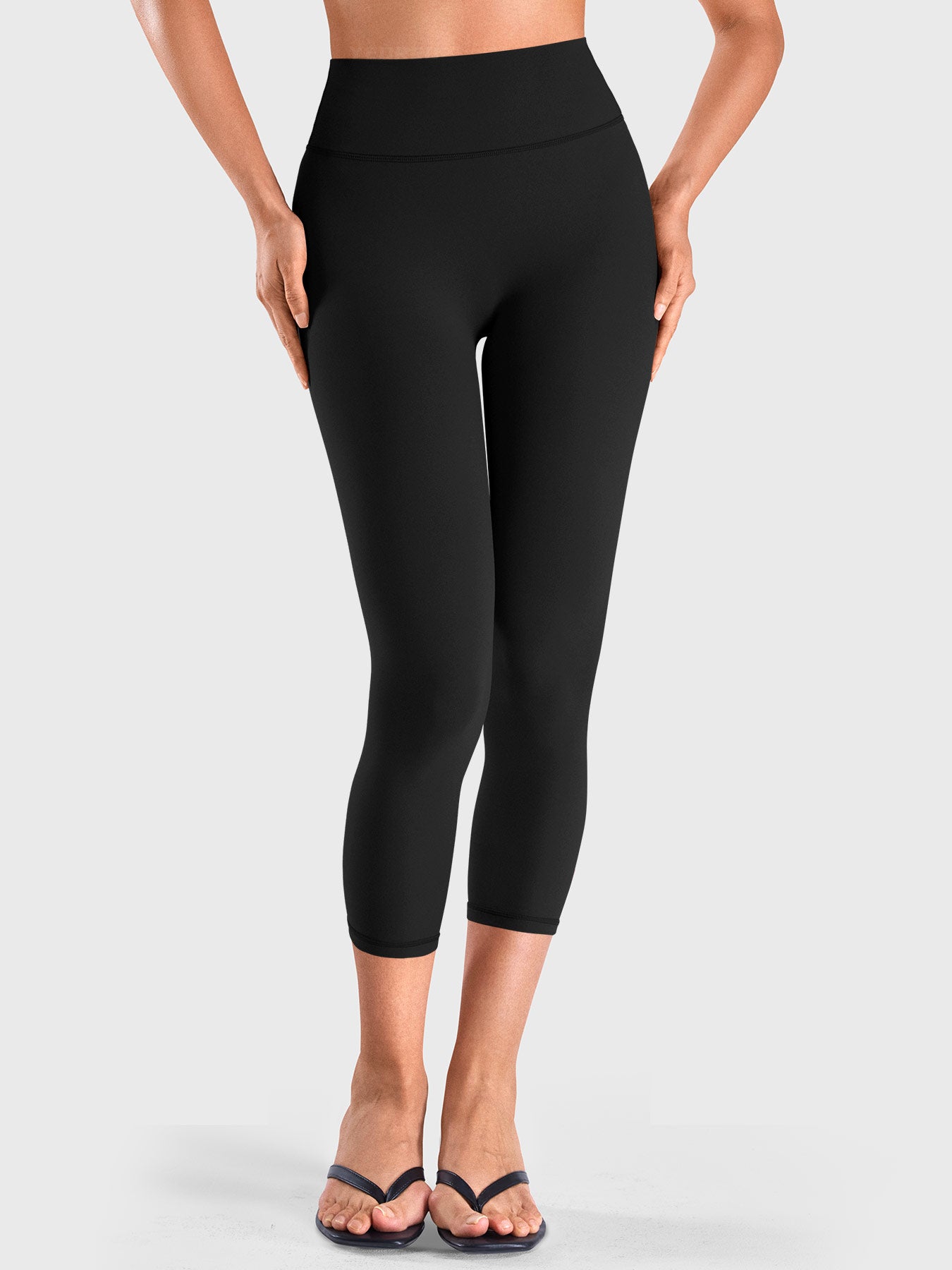 Yeoreo Dagnty 21" High Waisted Capri Leggings