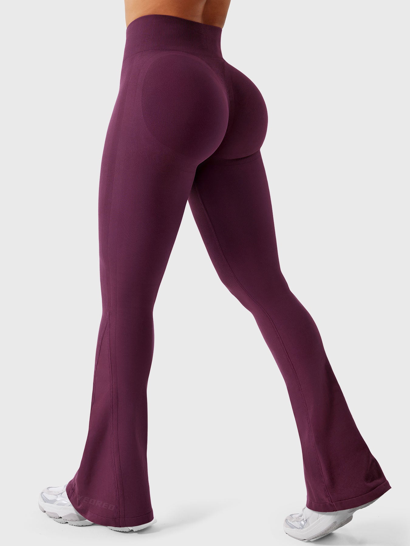 Yeoreo Lilliean 32" Mini Flare Leggings