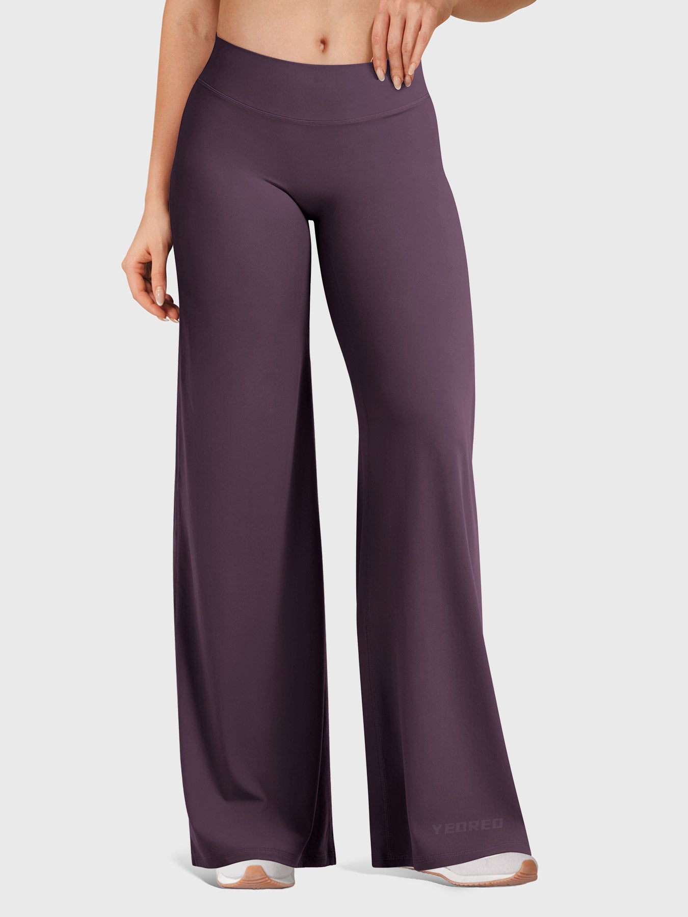 Yeoreo Xevia 33" Low Rise Straight Leggings