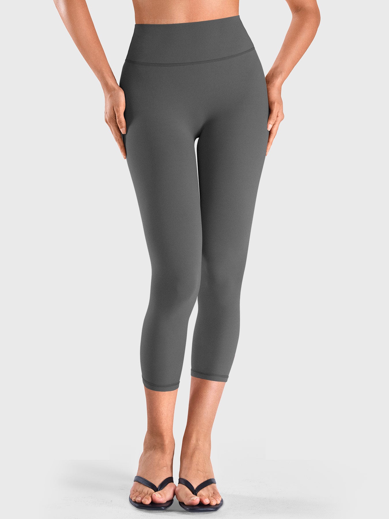 Yeoreo Dagnty 21" High Waisted Capri Leggings