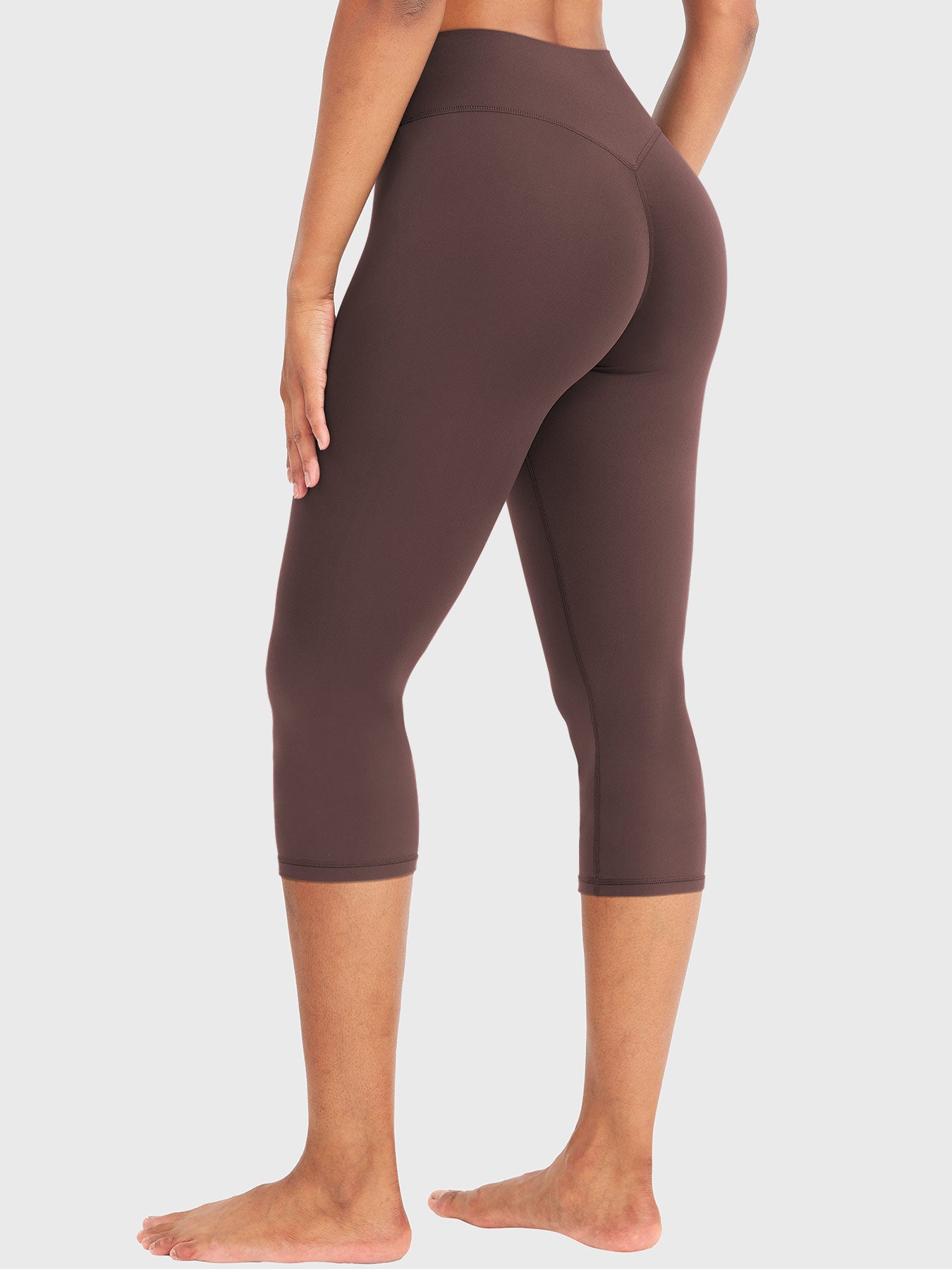 Yeoreo Nailly 19" Capri Leggings