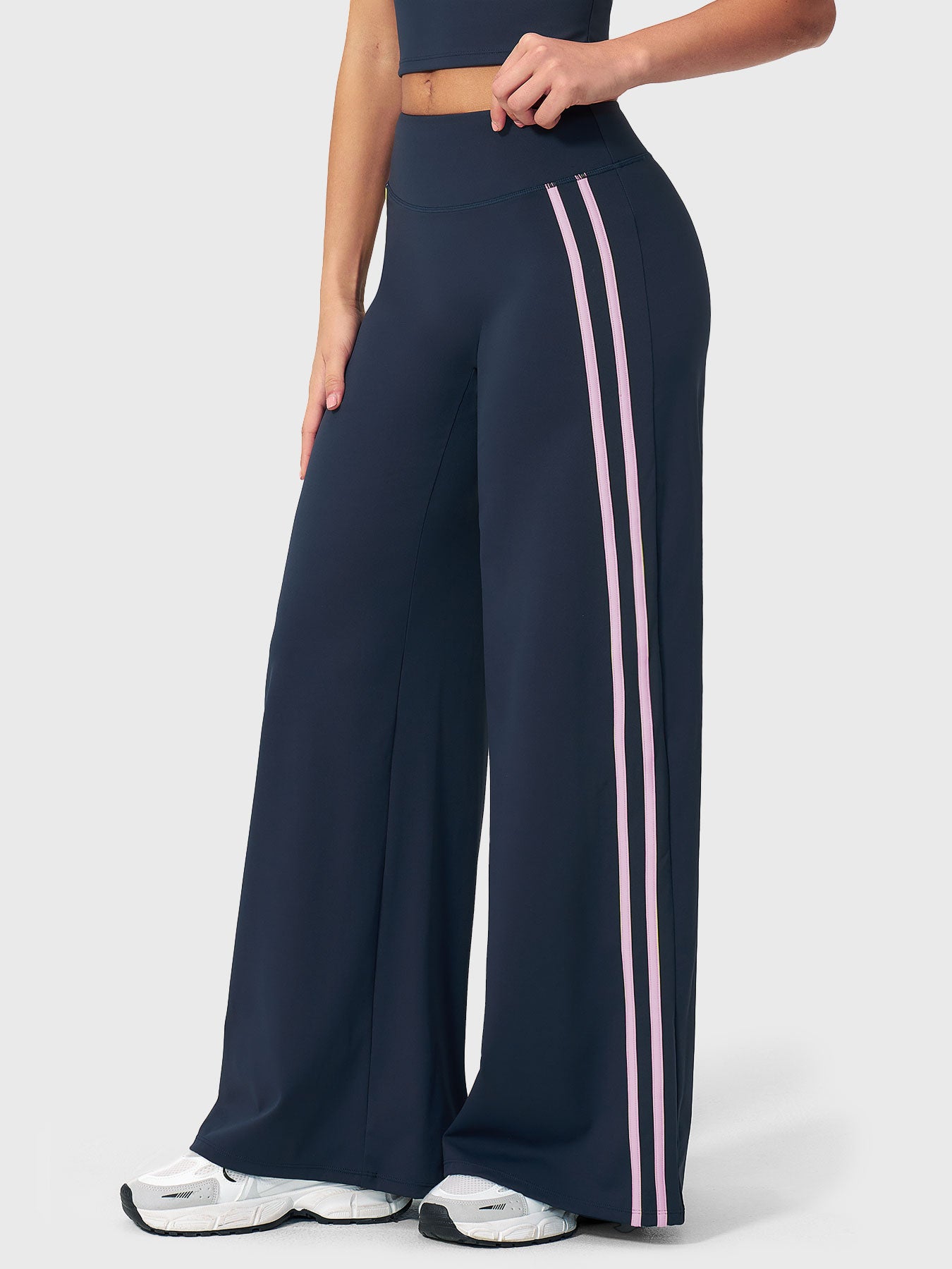 Yeoreo Fayza Side Stripe Straight Leggings