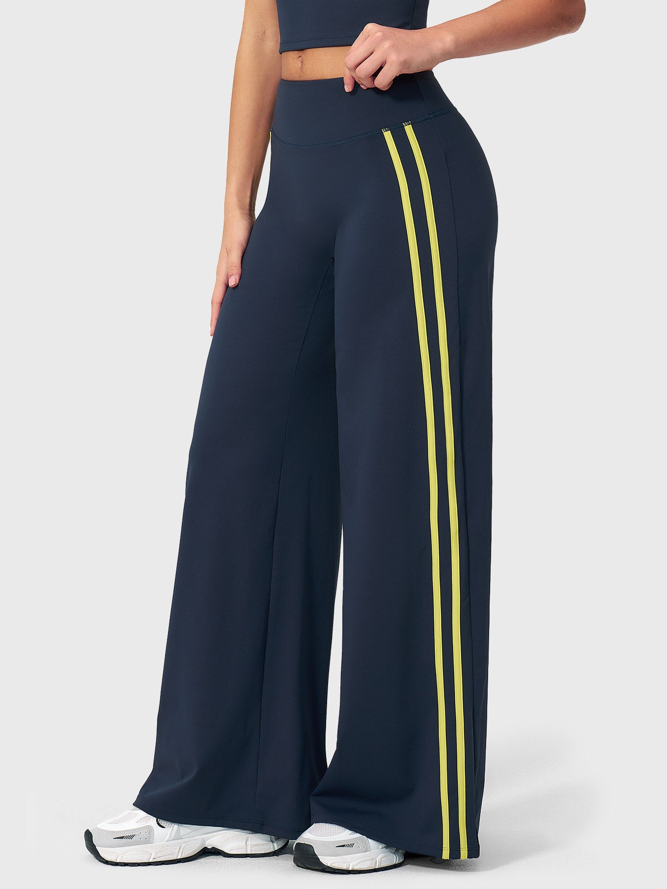 Yeoreo Fayza Side Stripe Straight Leggings