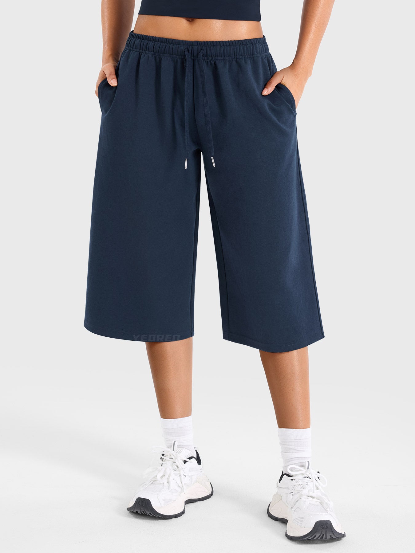Yeoreo Daiwrci Low Rise Capri Pants