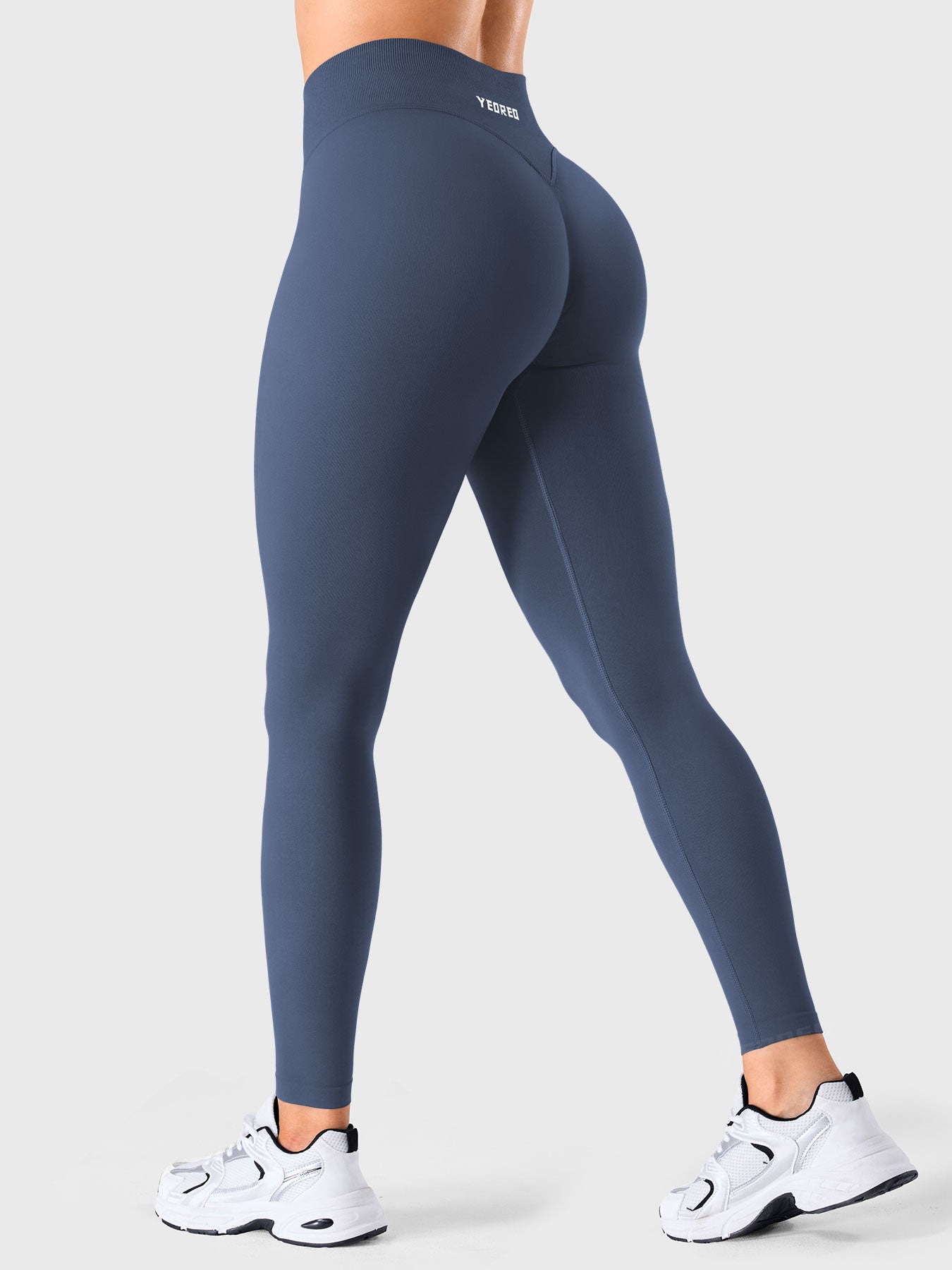 Yeoreo Boost Invisible Scrunch Leggings
