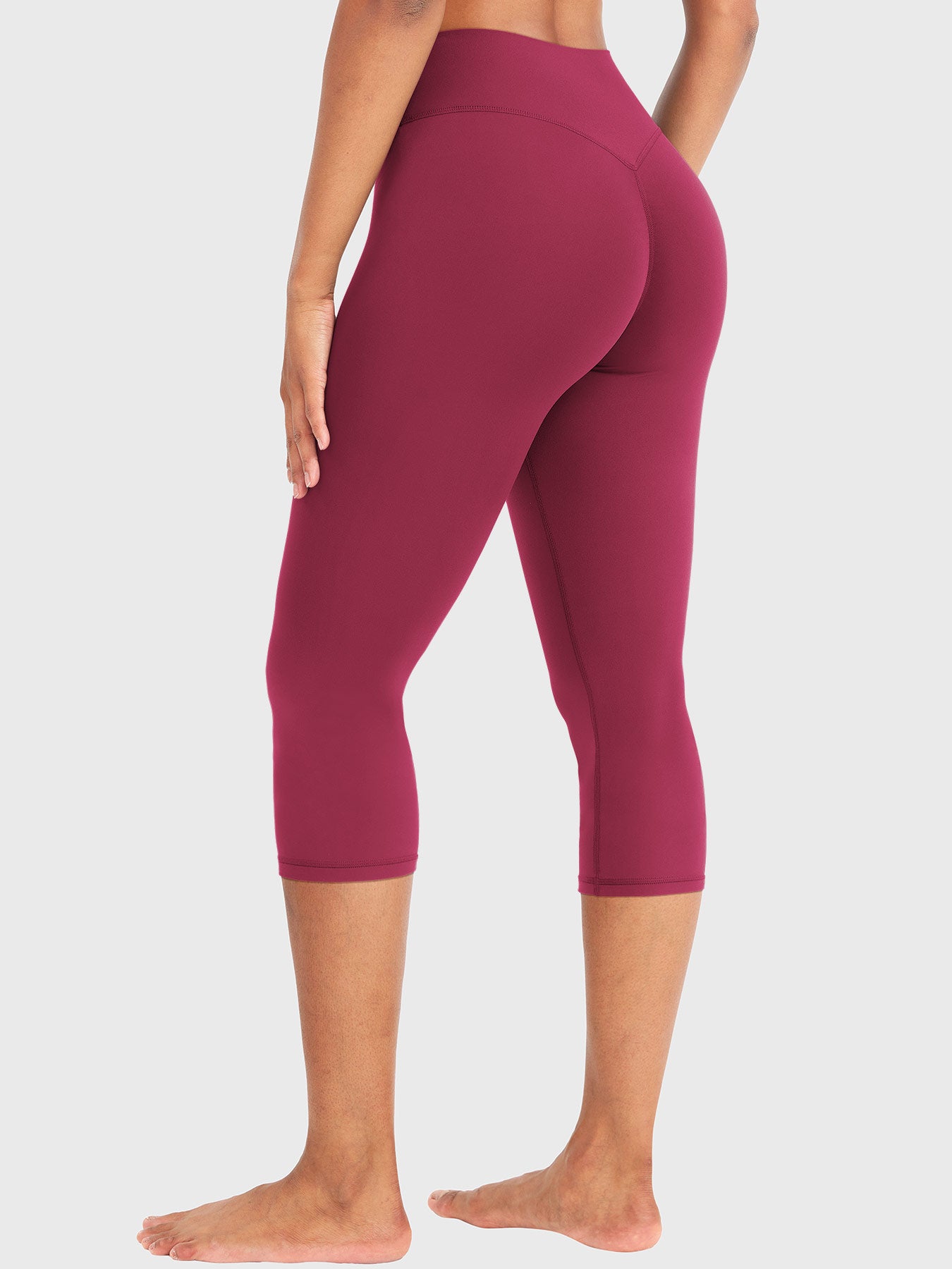 Yeoreo Nailly 19" Capri Leggings