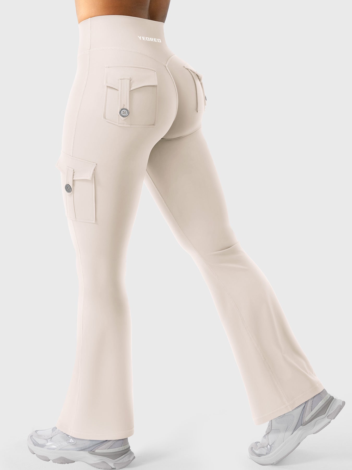 Yeoreo Hedda 28" CoreFlex Flared Leggings