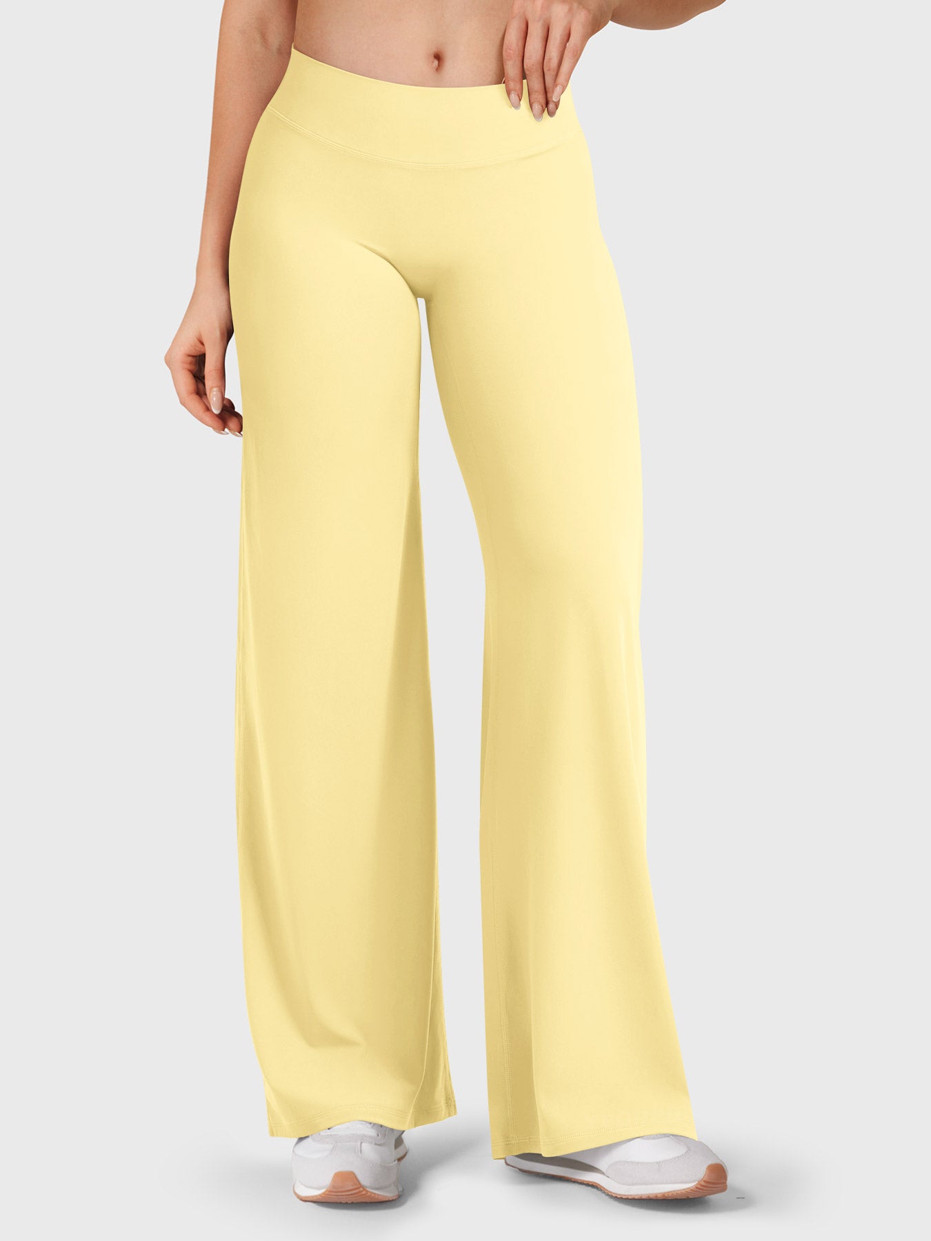 Yeoreo Xevia 31.5" Low Rise Straight Leggings