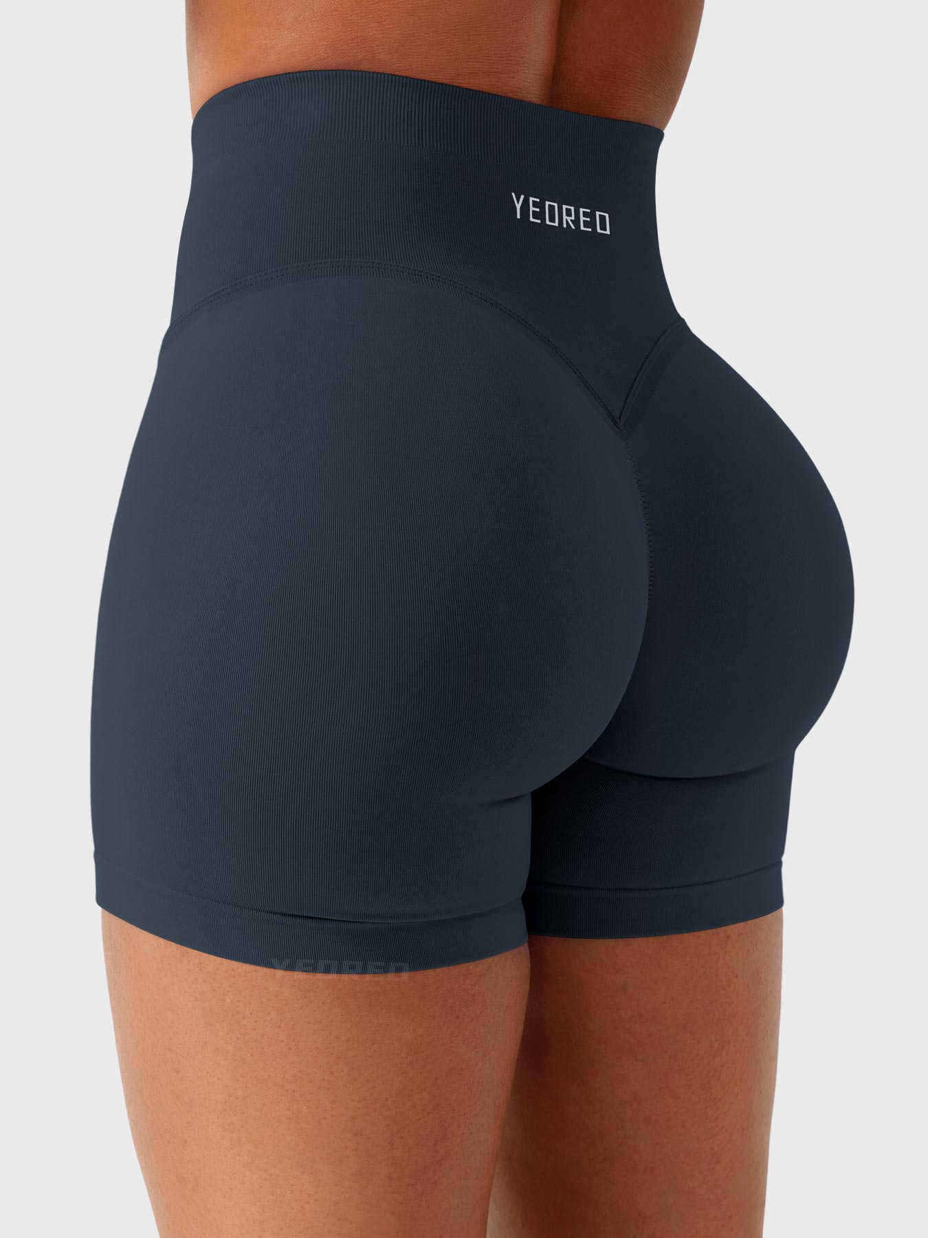 Yeoreo Christiy High-Waisted Shorts