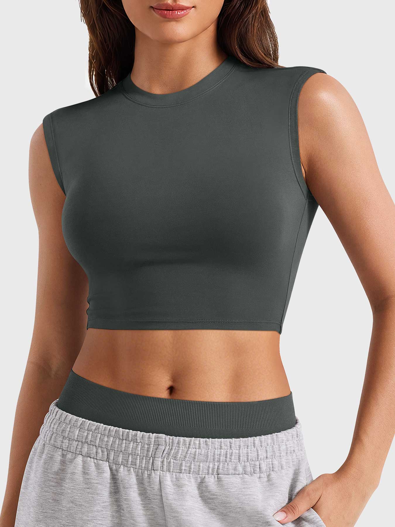 Yeoreo Salern Sleeveless Crop Tank Top
